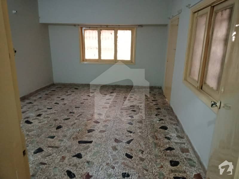 120 Sq Yd Ground Floor Portion Buffer Zone Sector 15/b North Nazimabad