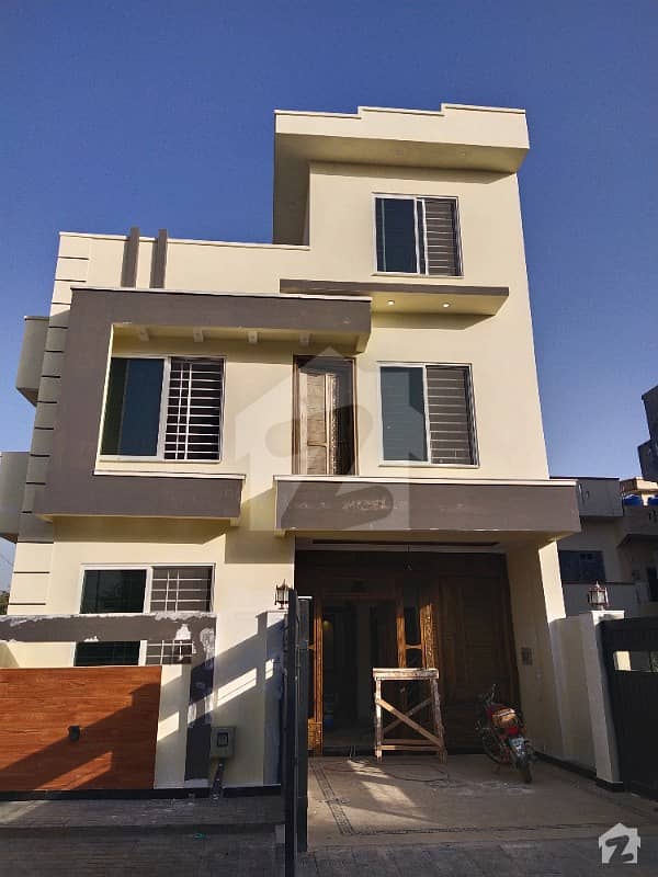 Beautiful Double Storey Corner House 25x40 G13/1, G13, Islamabad