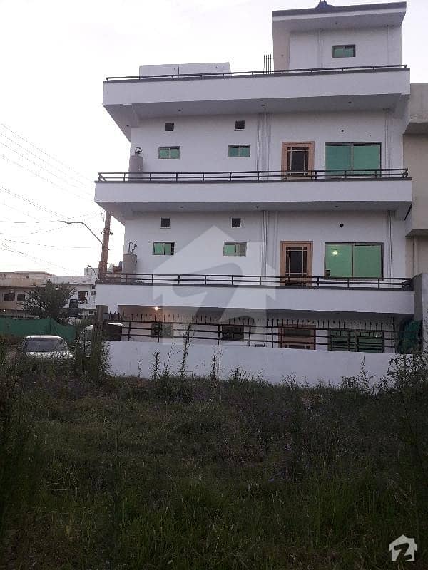 7 Marla Triple Storey House For Sale In Margalla Town Margalla Town