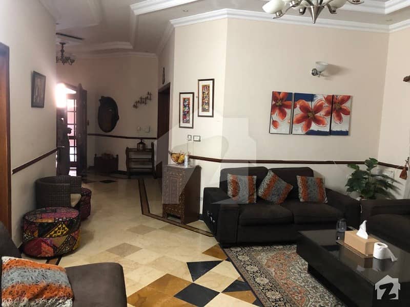 10 Marla House Available For Sale Khayban E Tanveer, Chaklala Scheme 3