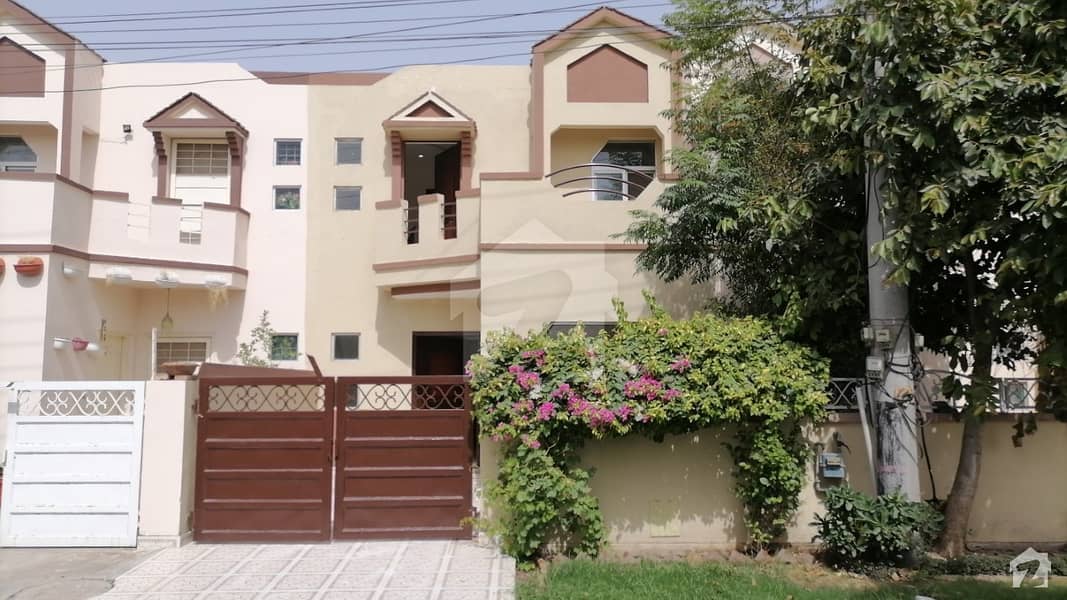 5 Marla Facing Park House For Sale In Eden Lane Villas 2 Eden Lane