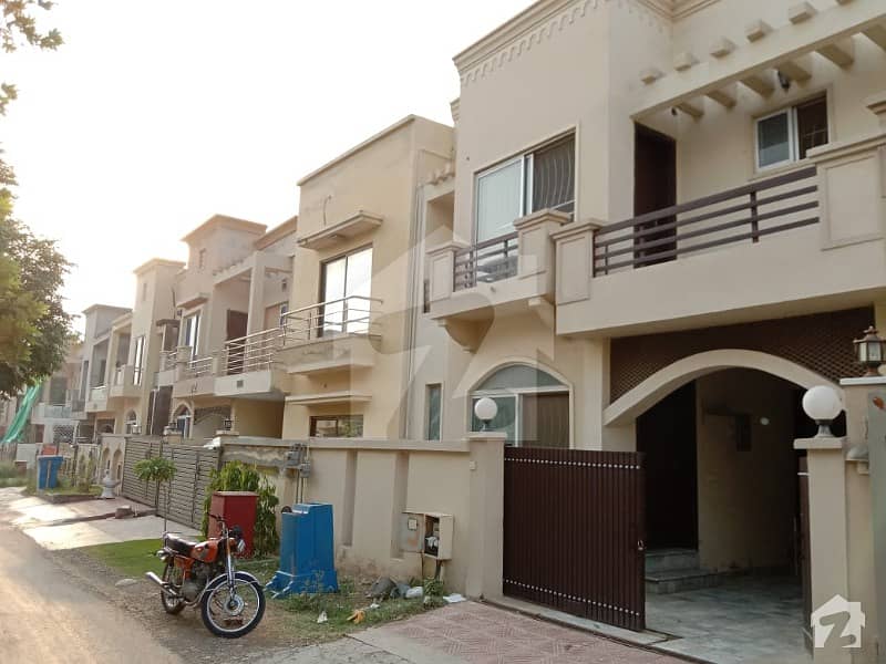 Very Hot Location 5 Marla House For Rent In Bahria Town Phase 8 Ali