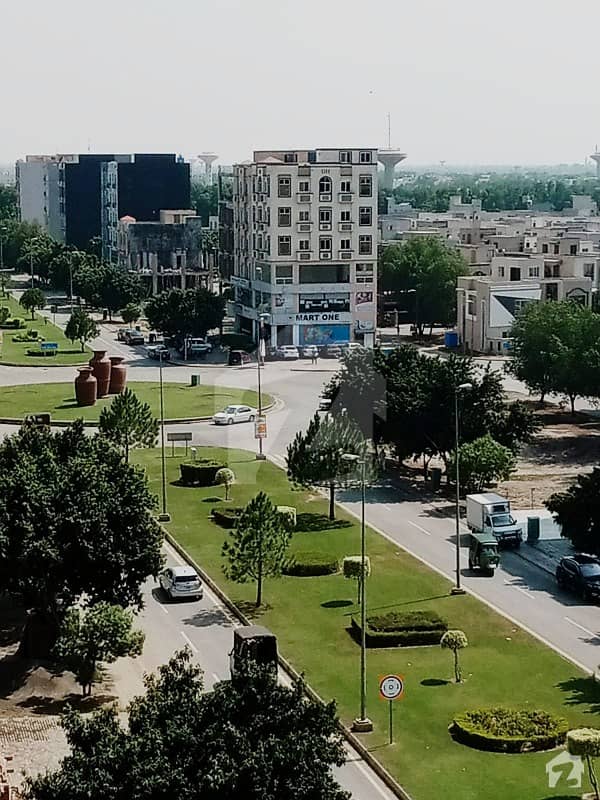 1 Bed Luxurious Apartment For Sale In Sector D Bahria Town Lahore