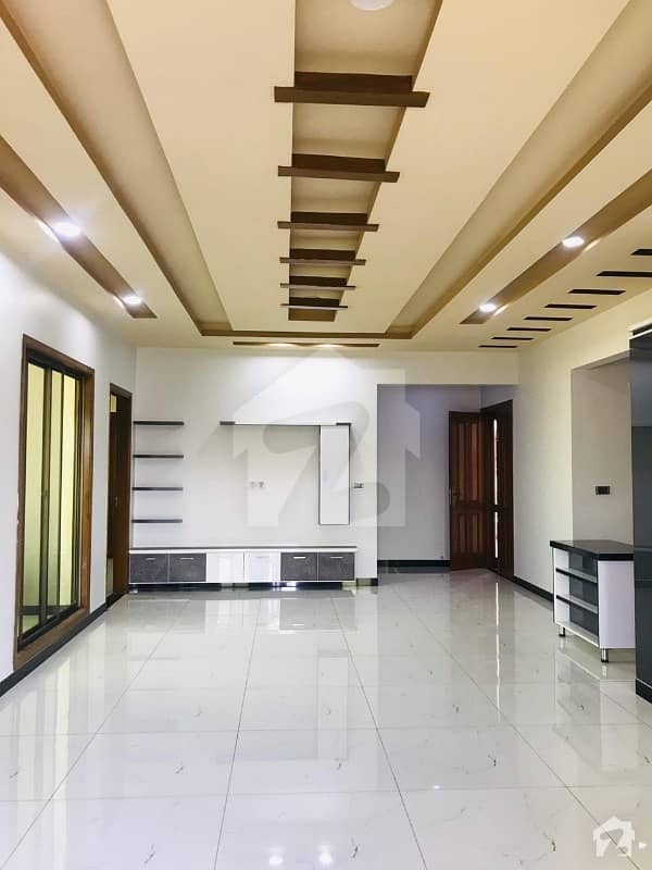 5 Marla Lavish House For Sale In Canal Garden, Canal Road Faisalabad