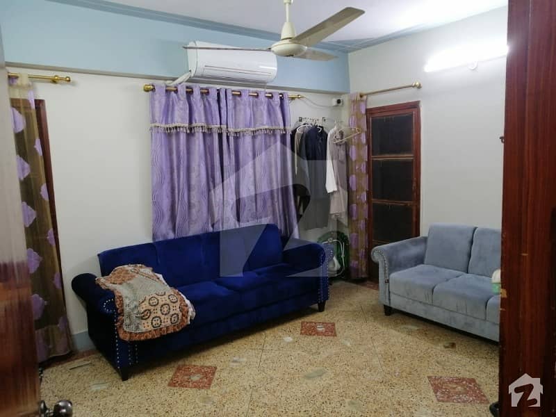 Flat For Sale In Shalimar Garden Garden West, Karachi ID31547422