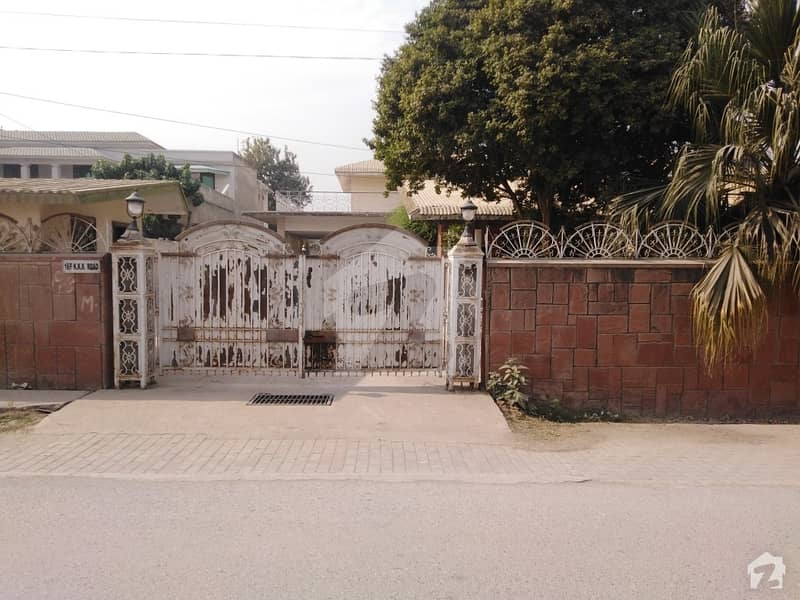 Get This Prominently Located House For Sale In University Town