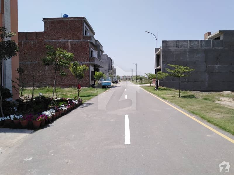 Find The Best House In Eden Orchard, Faisalabad ID31638256