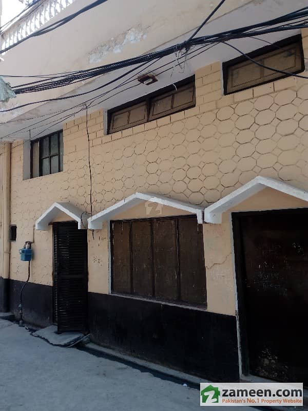 Resident House For Sale In Haji Chowk Service Road Muslim Town