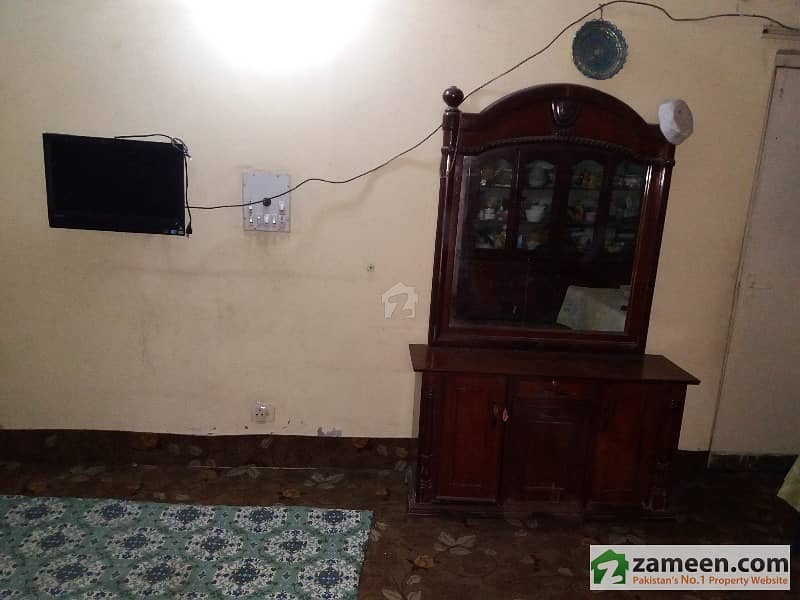 8 Marla complete separate House For Rent In Out Fall Road Islampura