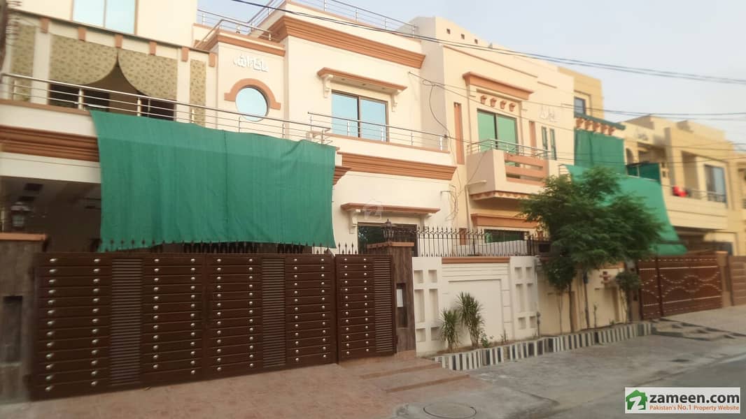 House Is Available For Sale Johar Town Phase 1 Block B1, Johar Town