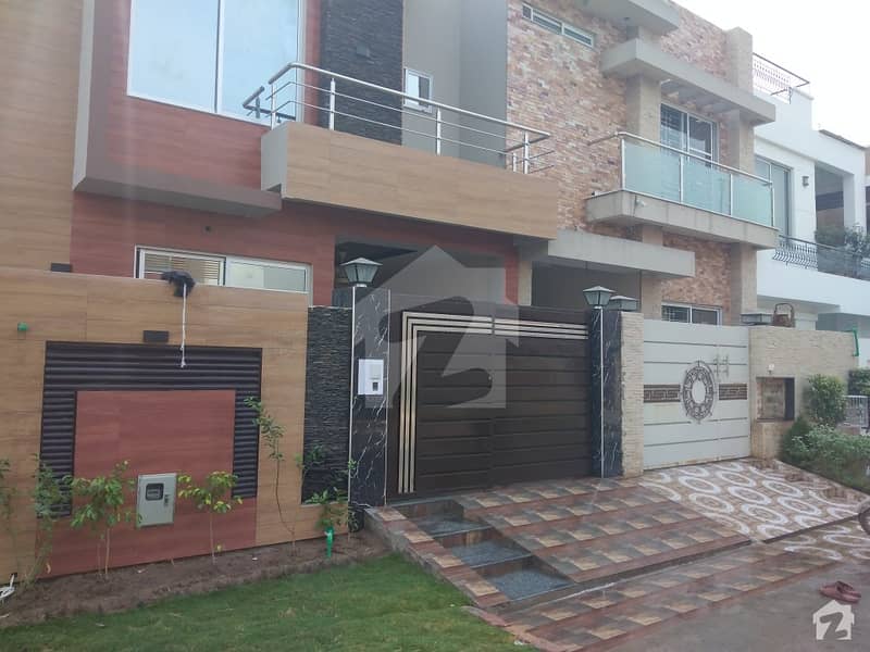 House For Rs 13,000,000 Available In Paragon City Imperial 1 Block