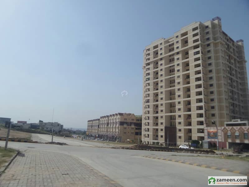 Al Ghurair Giga Presents Their 2 Bed Luxurious Apartment In Lignum