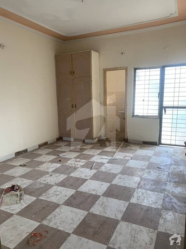 Flat Available For Sale Wahdat Road, Lahore ID33406064