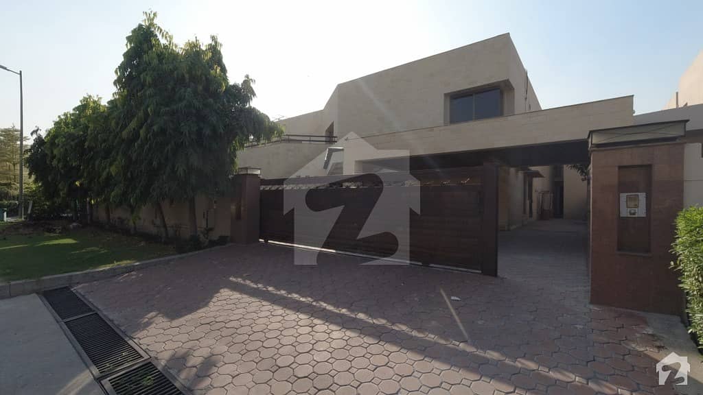 House For Sale In The Most Secured Area Of Lahore. Sarwar Colony, Cantt
