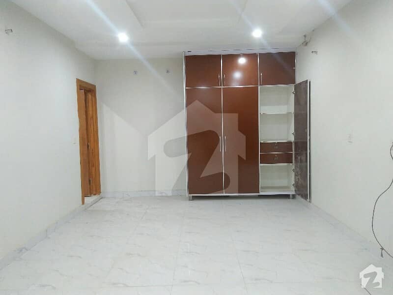 Get In Touch Now To Buy A 980 Square Feet Flat In Davis Road Davis Road, Lahore ID34183066