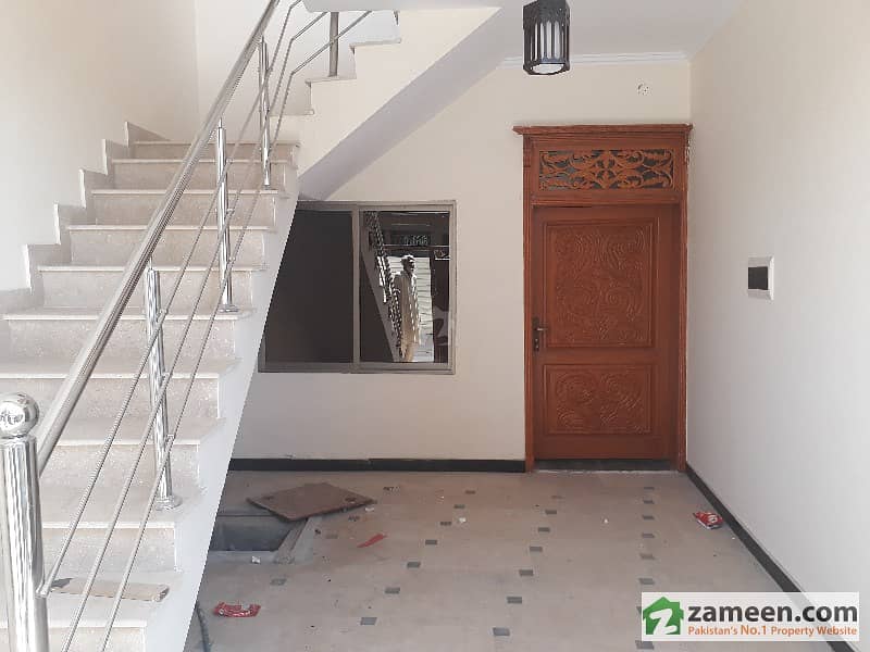 New Beautiful For House For Rent Peshawar Road Near To Main Road