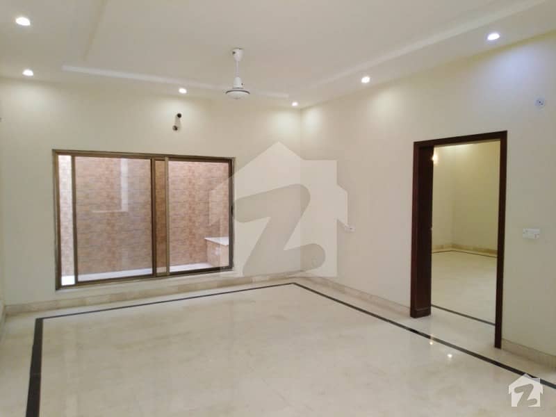 House For Sale Is Readily Available In Prime Location Of Pak Arab