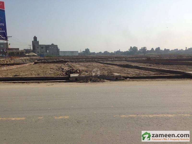 Commercial Plot Is Available For Sale Green Town, Gujrat ID8078929