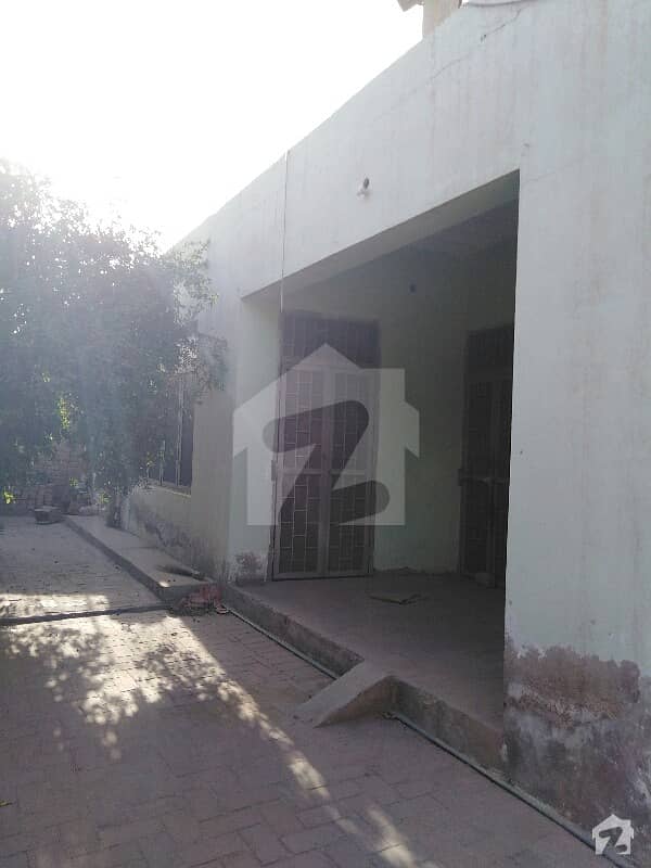 In Lodhi Colony Road House Sized 2250 Square Feet For Rent Lodhi Colony