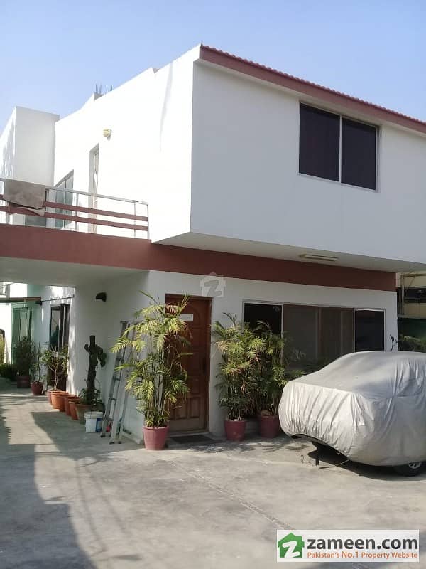 4 Bedroom Town House For Sale In Clifton Block 8 Clifton Block 8