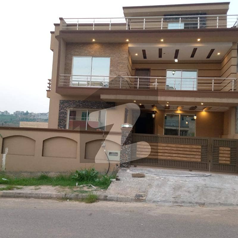 12 Marla Beautiful Triple Unit House For Sale Zaraj Housing Scheme