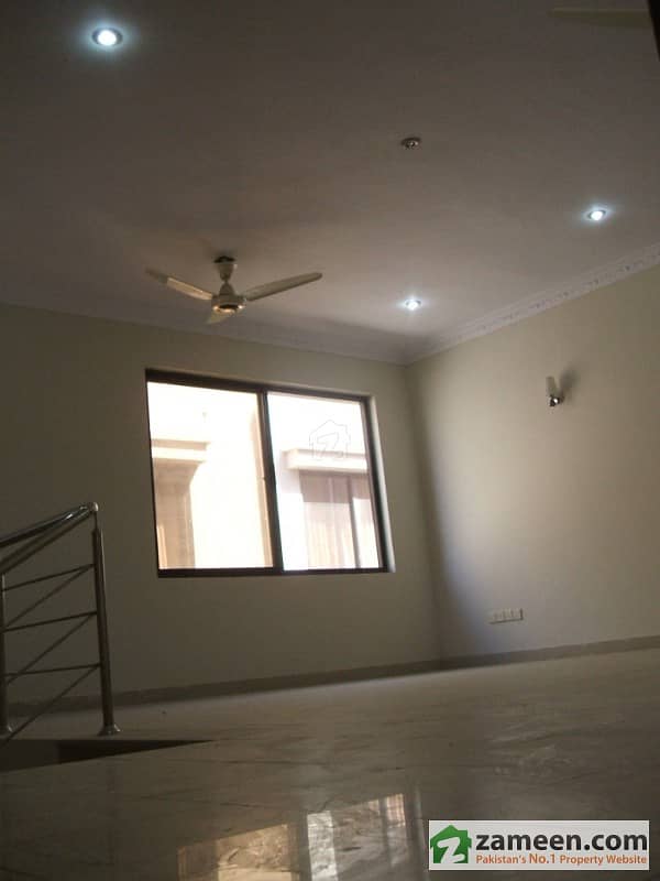 5 Bed Luxury House Of 350 Sqyd In Navy Housing Karsaz Nhs Karsaz House