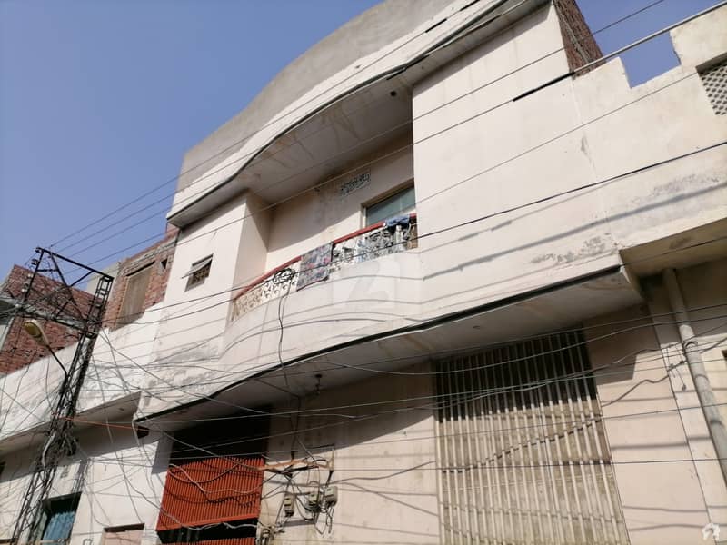 Ideal 5 Marla House has landed on market in Green Town Sector D2