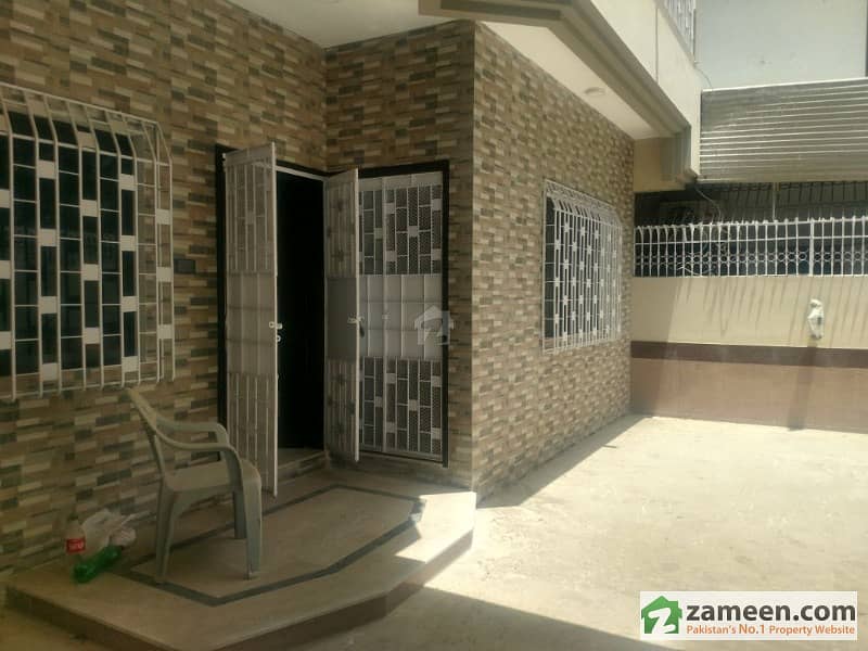 One Unit 200 Square Yards House For Sale in Munir Fountain Gulistan E