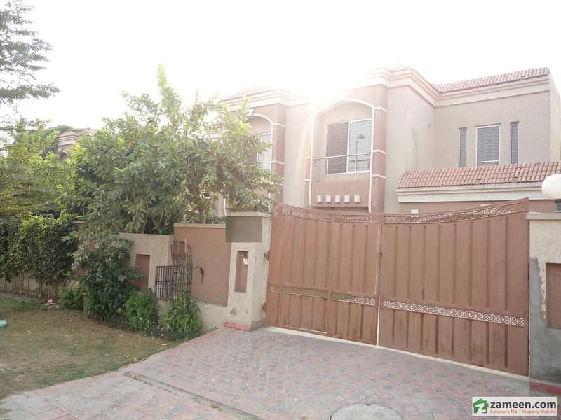 12 Marla House For Rent In Imperial S Block Paragon City Lahore Paragon