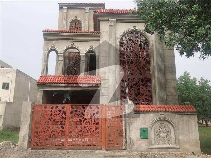 5 Marla Owner Built Gray Structure House For Sale In C Block Phase 2