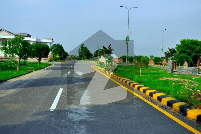 4 Marla Plot Prime Location Model City Royal Villas Model City Royal