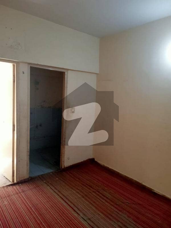 Shumail Heaven First Floor Flat GulistaneJauhar Block 16, Gulistan