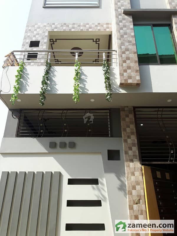 House Available For Sale In Gayas Colony Chichawatni Road, Burewala
