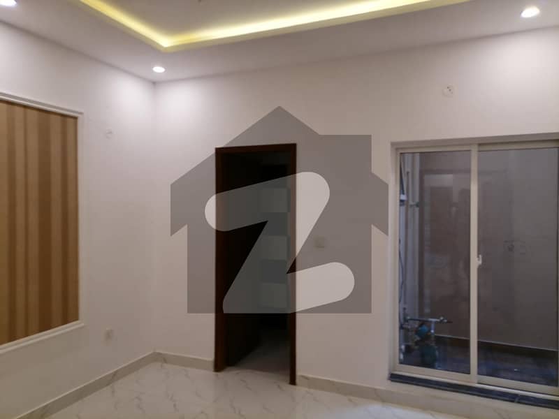 Ready To Buy A House In NashemaneIqbal Phase 2 Lahore Nashemane