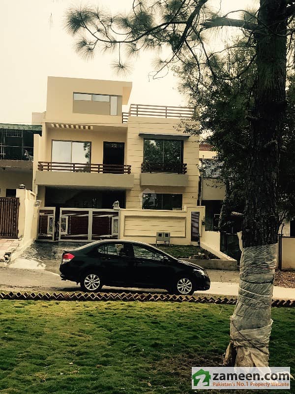 House Is Available For Sale G8, Islamabad ID8540060