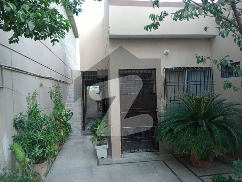 200 Yards West Open Available In Mehran Bungalow Mehran Banglows Town