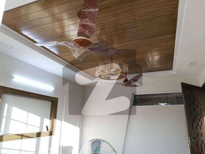 House For Sale In G15 Direct Owner Solid Built KhayabanEKashmir, G
