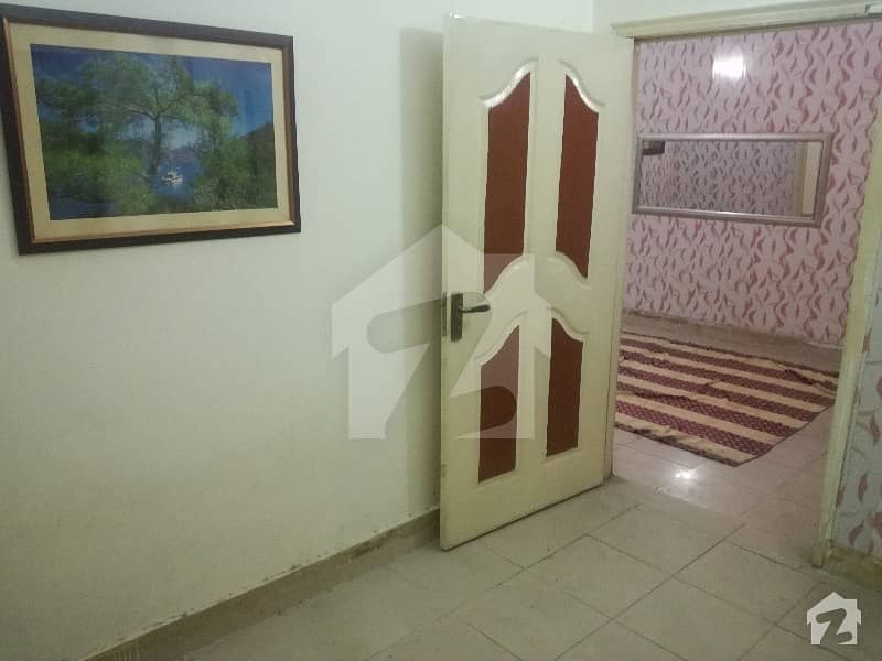 Want To Buy A Flat In Jail Road? Jail Road, Lahore ID34052980