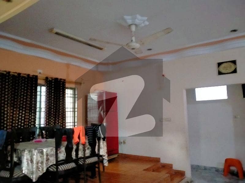 240 Sq Yards Double Storey House For Sale In Gulistanejauhar Block