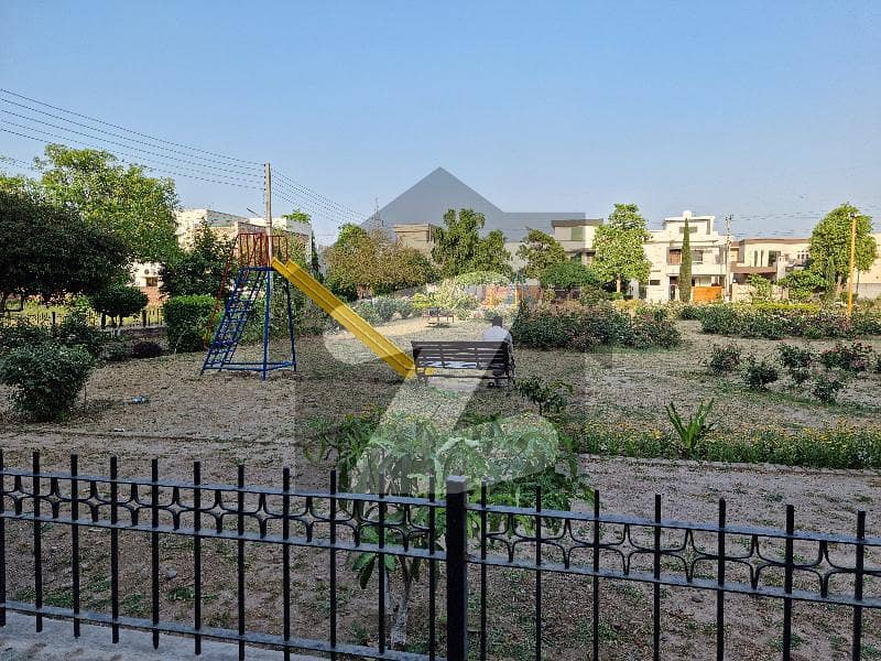 DC Colony Park Facing South Open One Kanal Plot For Sale Near Dc Colony