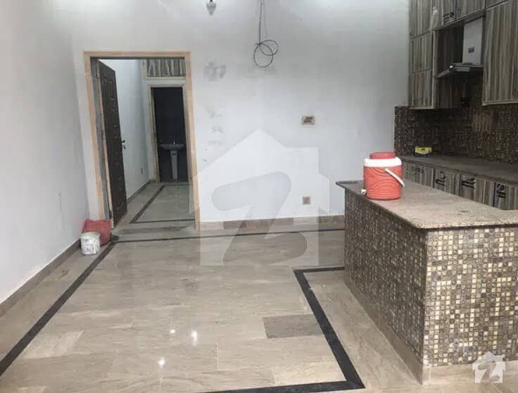 Ghazi Road Flat For Rent Sized 675 Square Feet Ghazi Road, Cantt