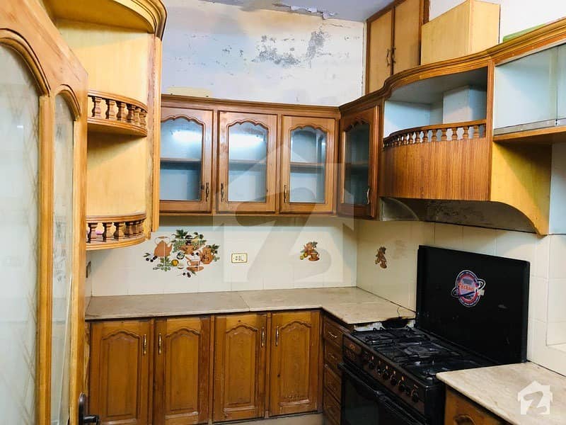 House For Sale 6 Marla Triple Story Cricket Stadium Road, Rawalpindi