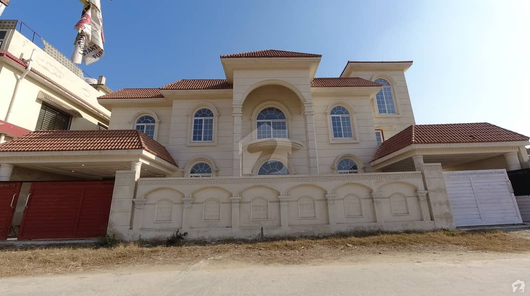Turkish Architecture Triple Storey House For Sale At Mall Road Wah