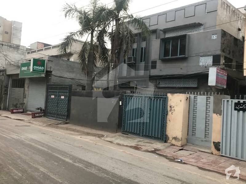 16 Marla House On Main Bastami Road Samanabad Is Available Bastami Road, Samanabad, Lahore