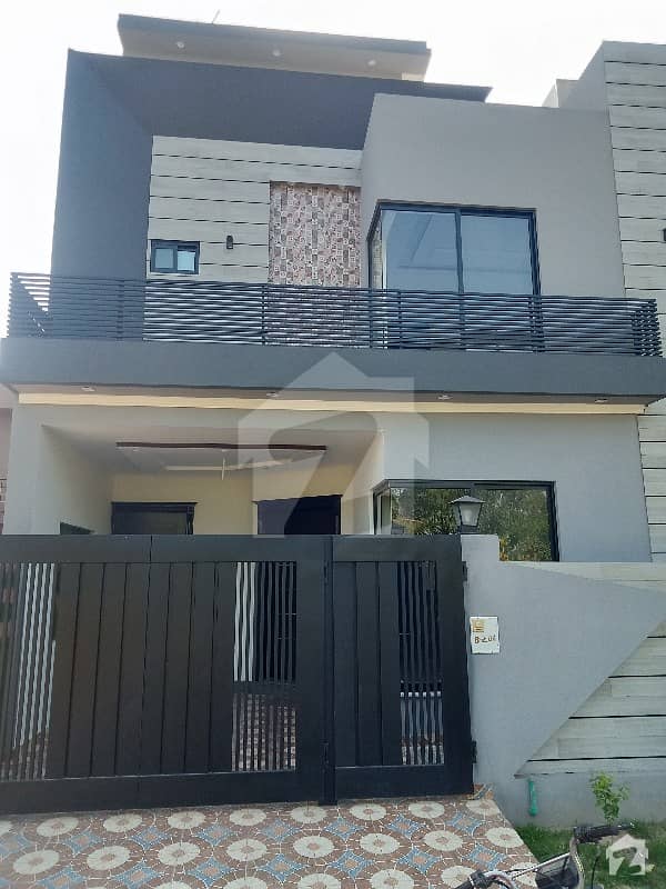 5 Marla Upper Portion Available For Rent Dream Gardens, Defence Road