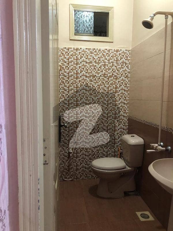 Nazimabad No 1 Portion With Roof Nazimabad, Karachi ID38243818