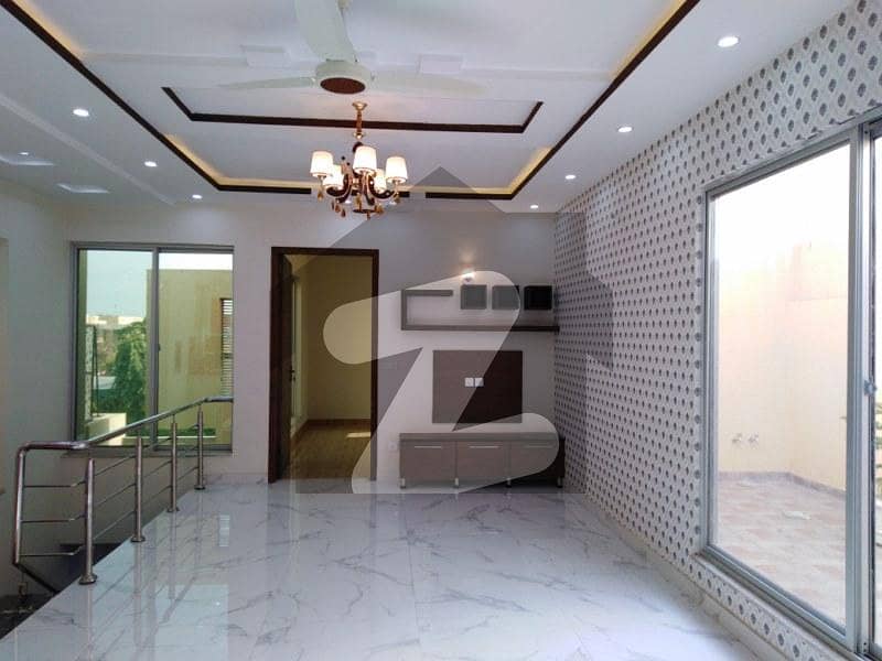 10 Marla House For sale In Paragon City Woods Block Paragon City Woods Block, Paragon City