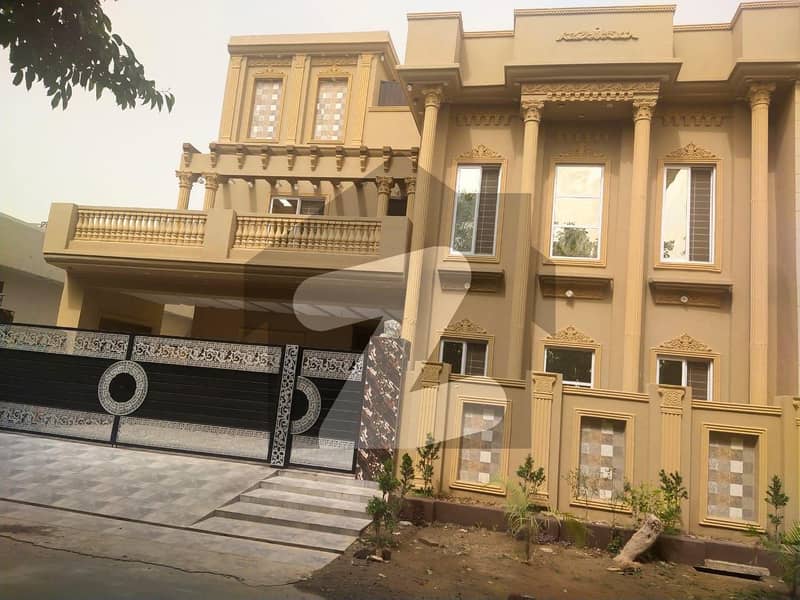 Brand New 10 Marla Facing Park Spanish House For Sale In Uet Housing