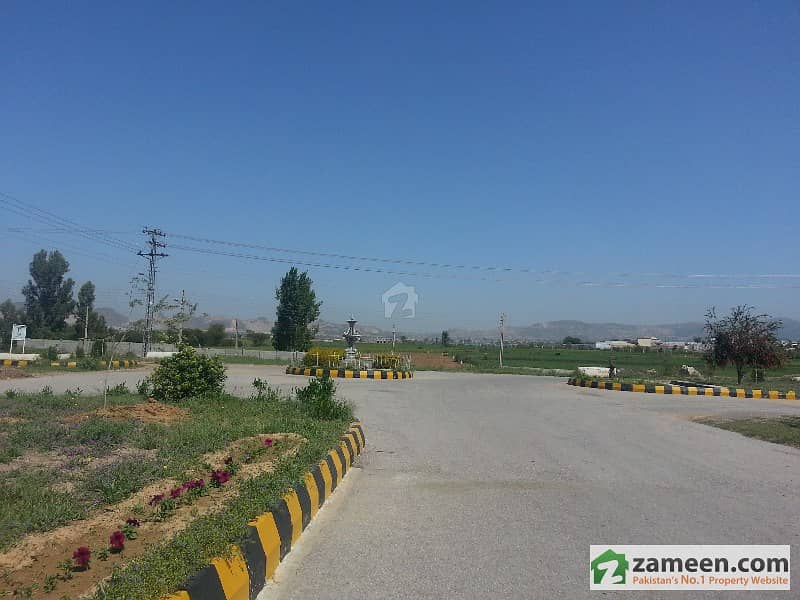 500 Sq Yards Plot For Sale In Awt D18 Islamabad AWT Block D, AWT, D