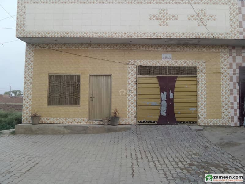 Single Storey Brand New Beautiful House Available For Rent At Farid